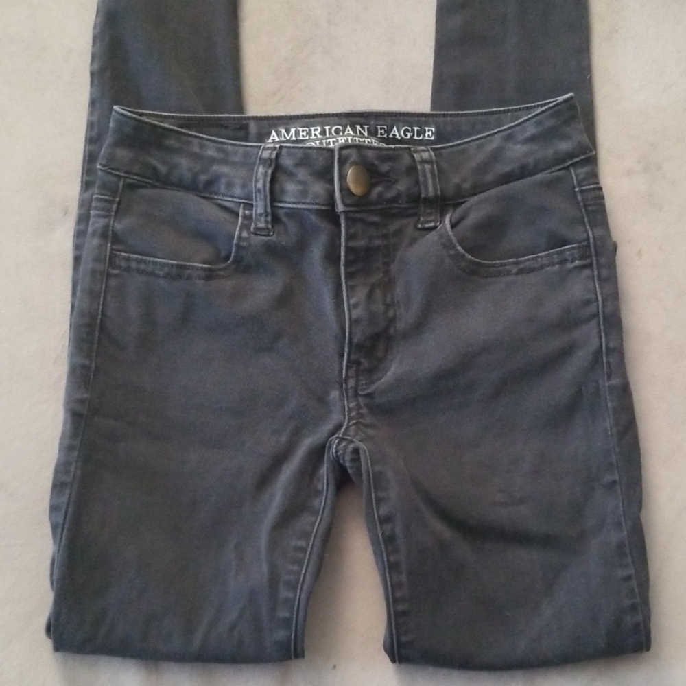 AE Black Super Stretch Jeggings